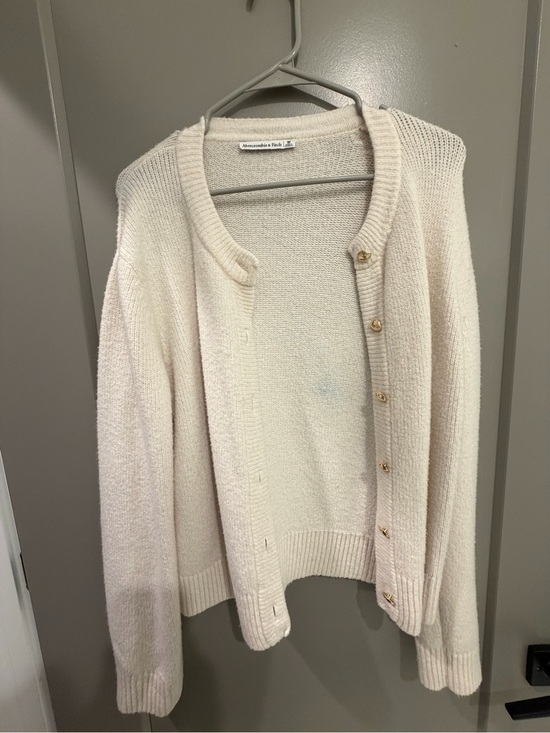 Abercrombie & Fitch Sweaters - Abercrombie & Fitch Ivory Textured Button-Front Cardigan